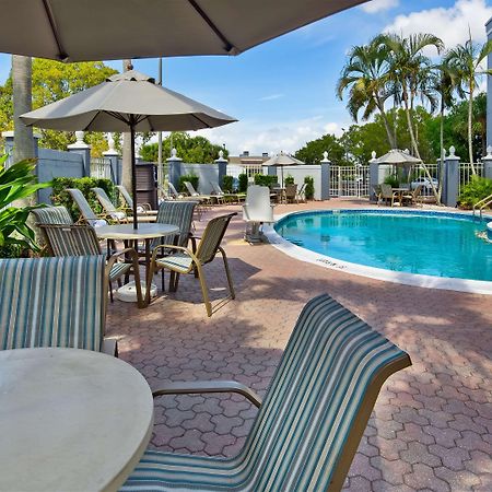 Best Western Fort Myers Inn&Suites Exterior foto