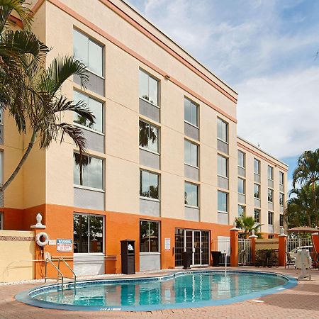 Best Western Fort Myers Inn&Suites Einrichtungen foto